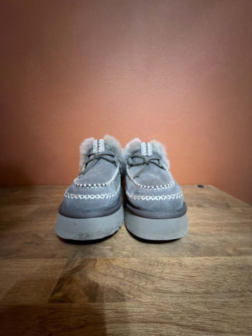 Women’s UGG Disquette Alpine Suede Platform Slippers Gray Size 9
